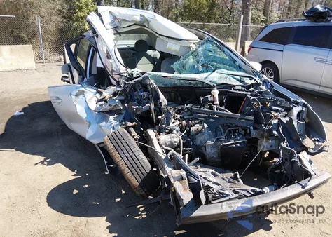 2011 Nissan Sentra 2.0Sr from USA, damaged, VIN 3N1AB6AP6BL623600